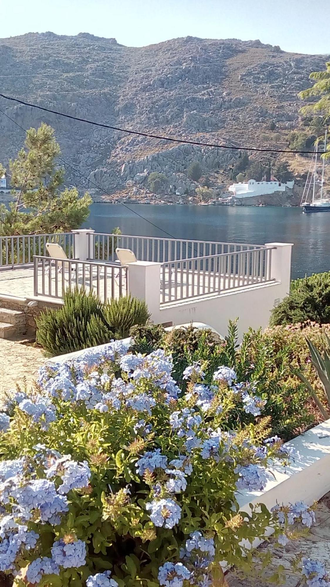 Emporio Otel Simi Dış mekan fotoğraf