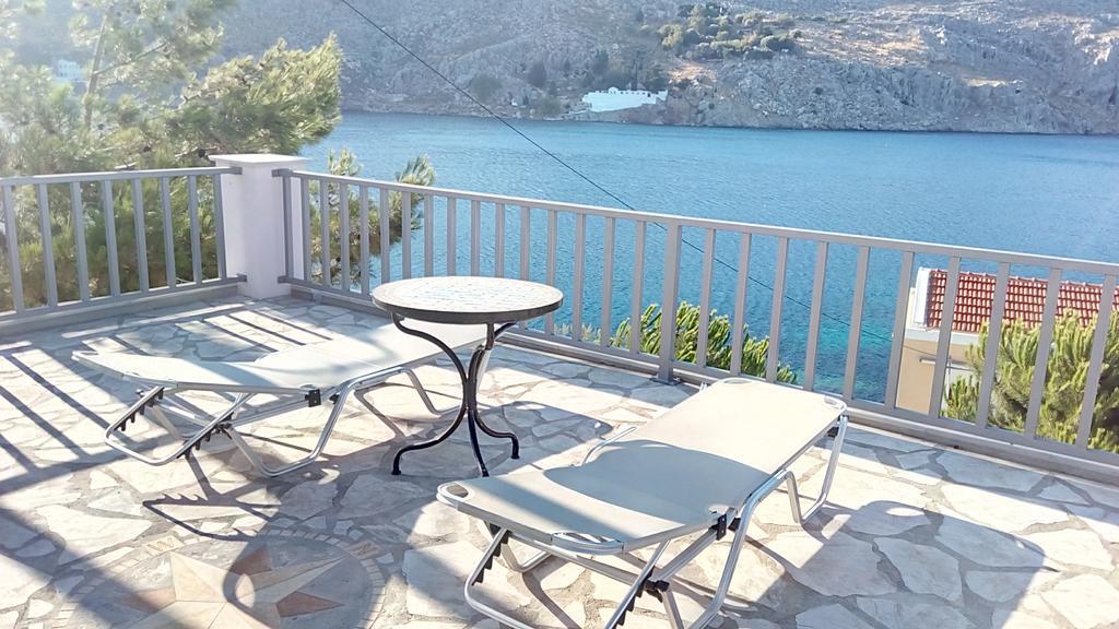 Emporio Otel Simi Dış mekan fotoğraf